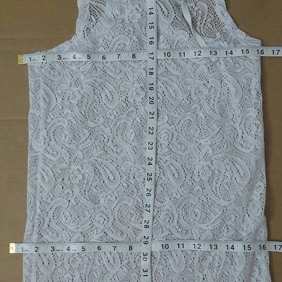 Love by Chesley White Floral Crochet Hooded Swimsuit Cover Up Vacation Boho Swim - Picture 5 of 8